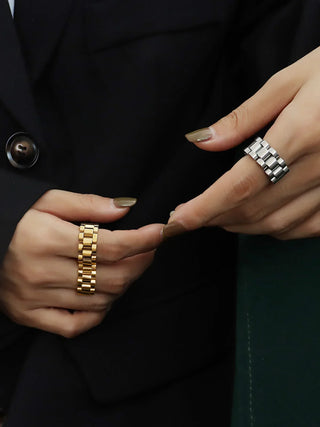 Ring mit geheimem Verschluss