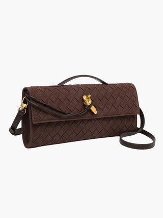 Clutch aus Wildlederimitat mit geflochtenem Verschluss