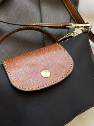 Mini-Crossbody-Tasche aus gespleißtem Premium-Nylon