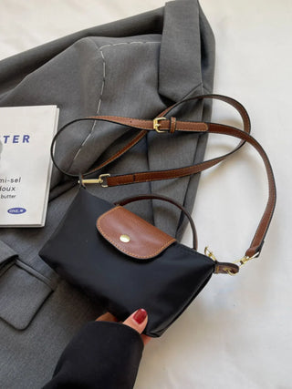 Mini-Crossbody-Tasche aus gespleißtem Premium-Nylon