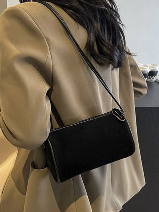 Zylinderförmige Tasche aus weichem Wildlederimitat